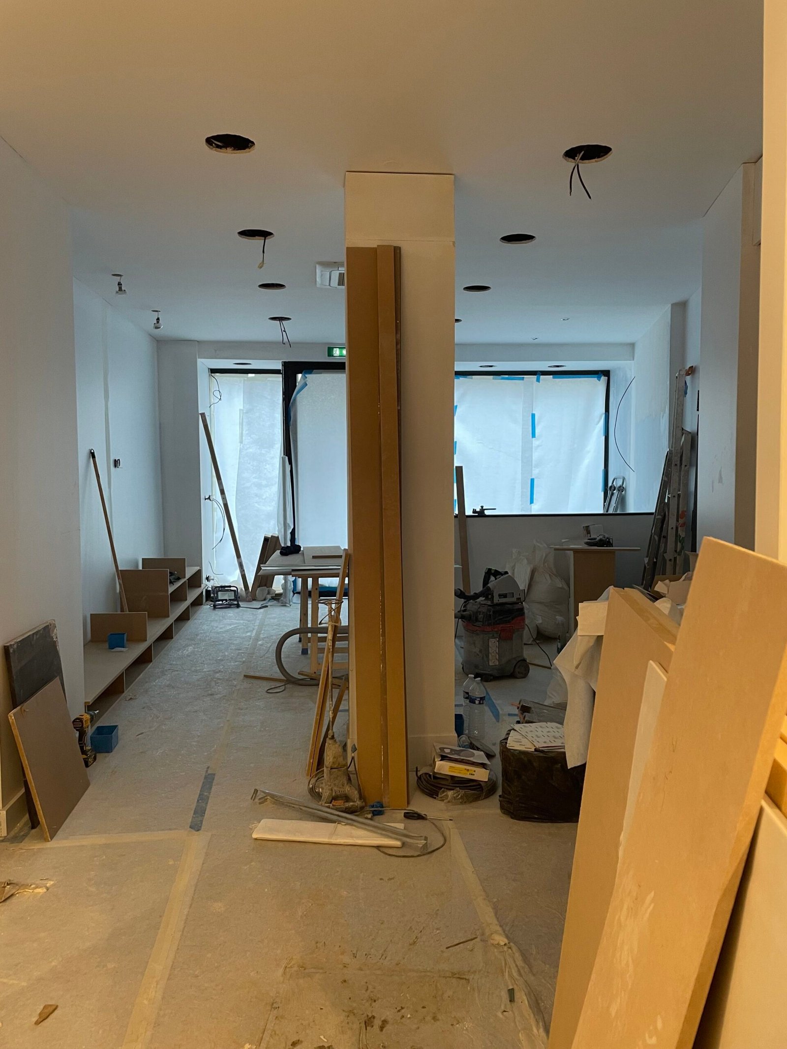 Local commercial avant travaux - Paris Mabillon